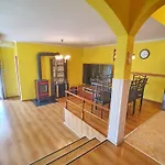 بيت للعطل No 68 House Tuende With Covered Swimming Pool *