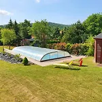 No 68 House Tuende With Covered Swimming Pool بيت للعطل