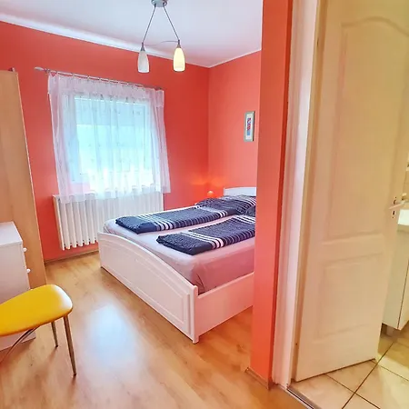 Prázdninový dům No 68 House Tuende With Covered Swimming Pool Balatongyörök