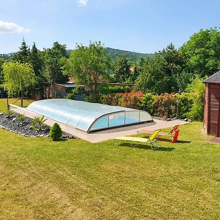 No 68 House Tuende With Covered Swimming Pool Prázdninový dům